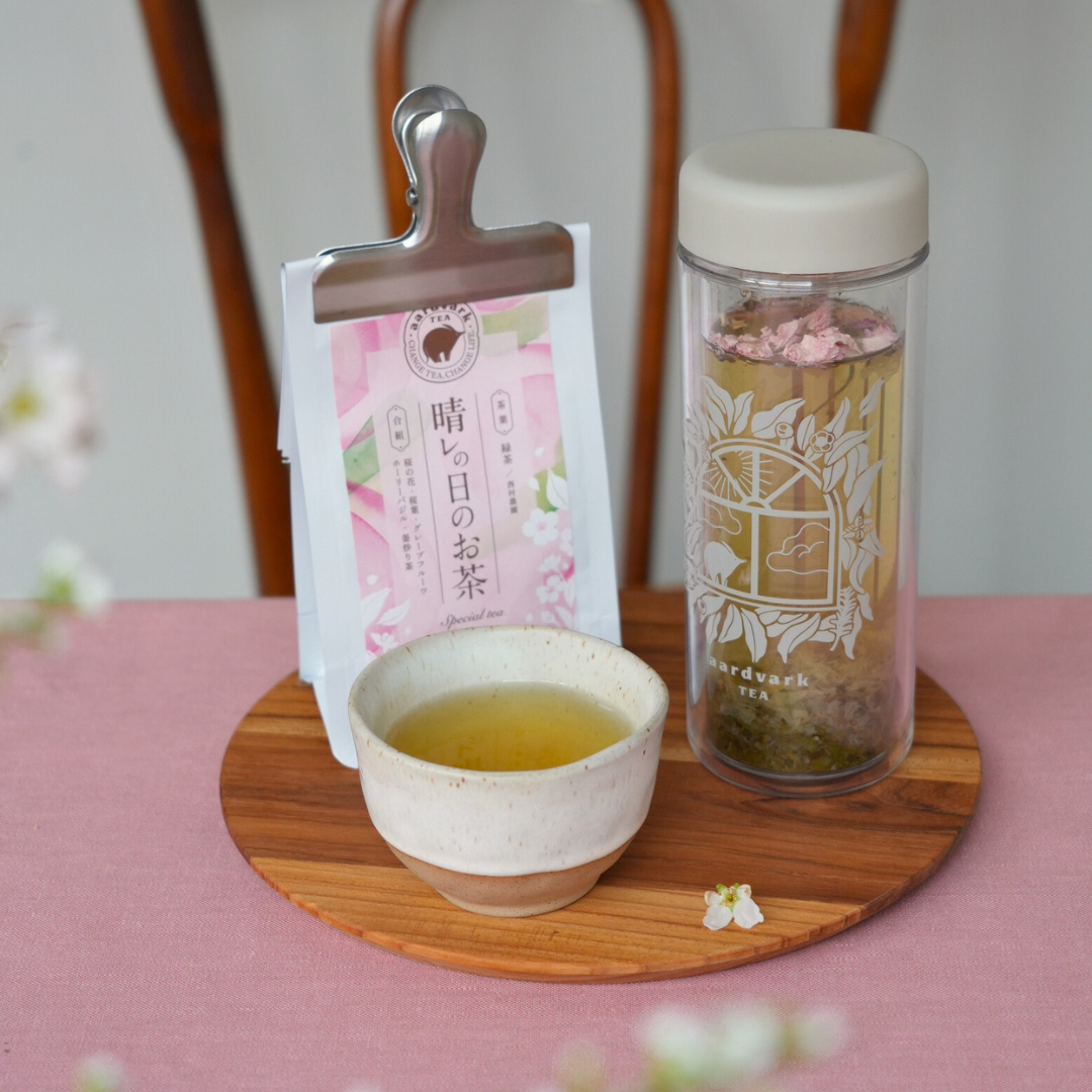 晴レの日のお茶