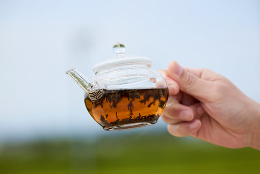 日本茶をおいしく飲むための道具。お茶によって異なる急須・茶碗選び