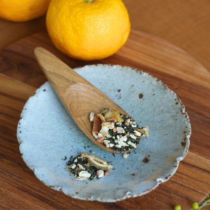 越冬緑茶 -柚子と生姜-