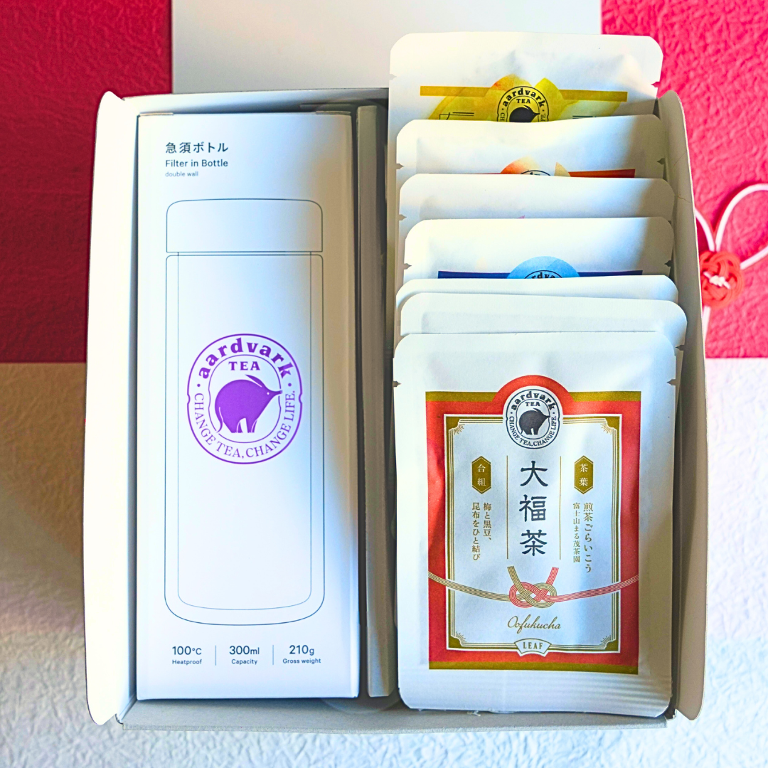 急須ボトルと毎日のお茶7種＋大福茶 お年賀特別セット