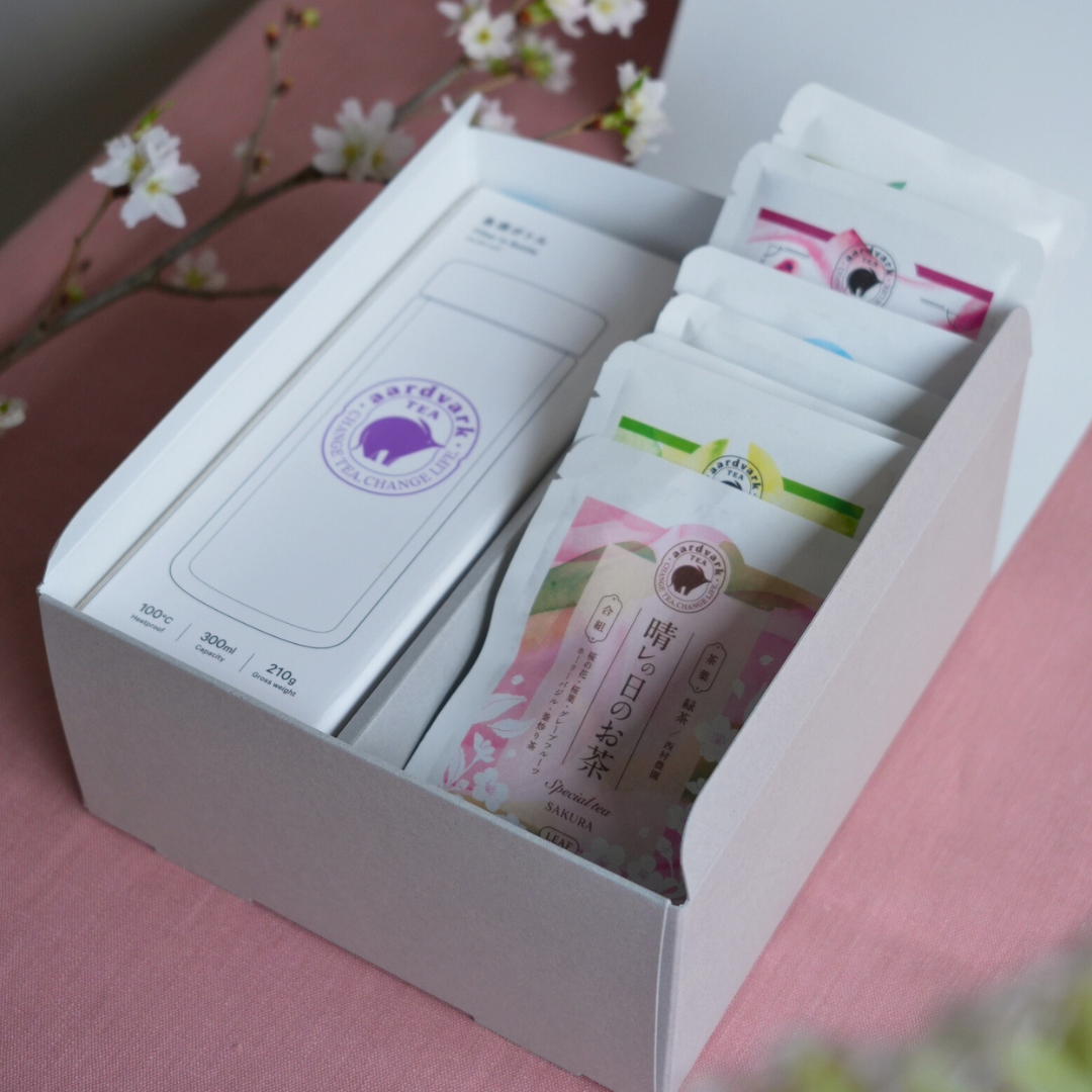 ［期間限定］晴レの日のお茶付き | 急須ボトルと毎日のお茶8種セット